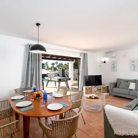 Papagayo By Villa *
